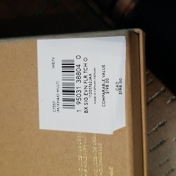 Coach Mini Wallet - Picture 6 of 6